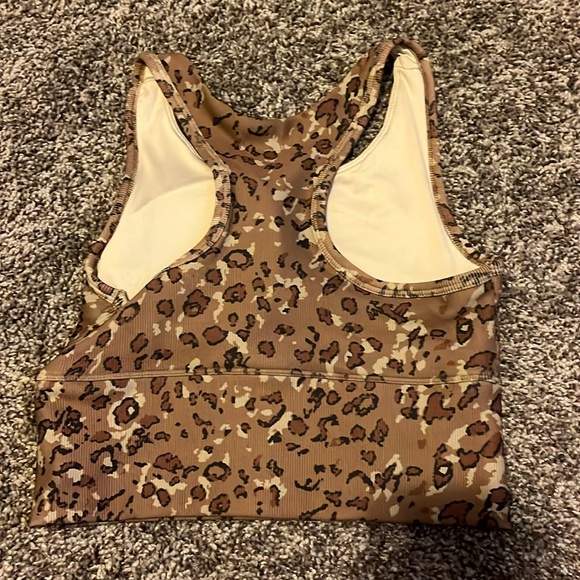 cheetah work out top - Picture 2 of 3